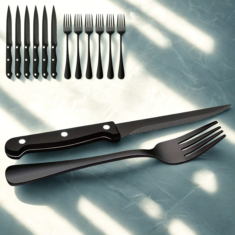 12-dels biffbestikk i matt sort rustfritt stål 6 kniver og 6 gafler