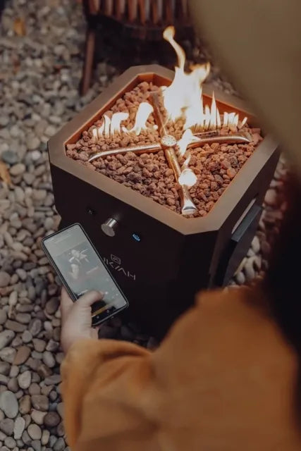 Ukiah Tailgater II gassdrevet bålpanne med lydsystem